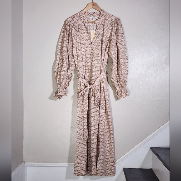 Doen Floral Long Sleeve Maxi Dress - Picture 2 of 8